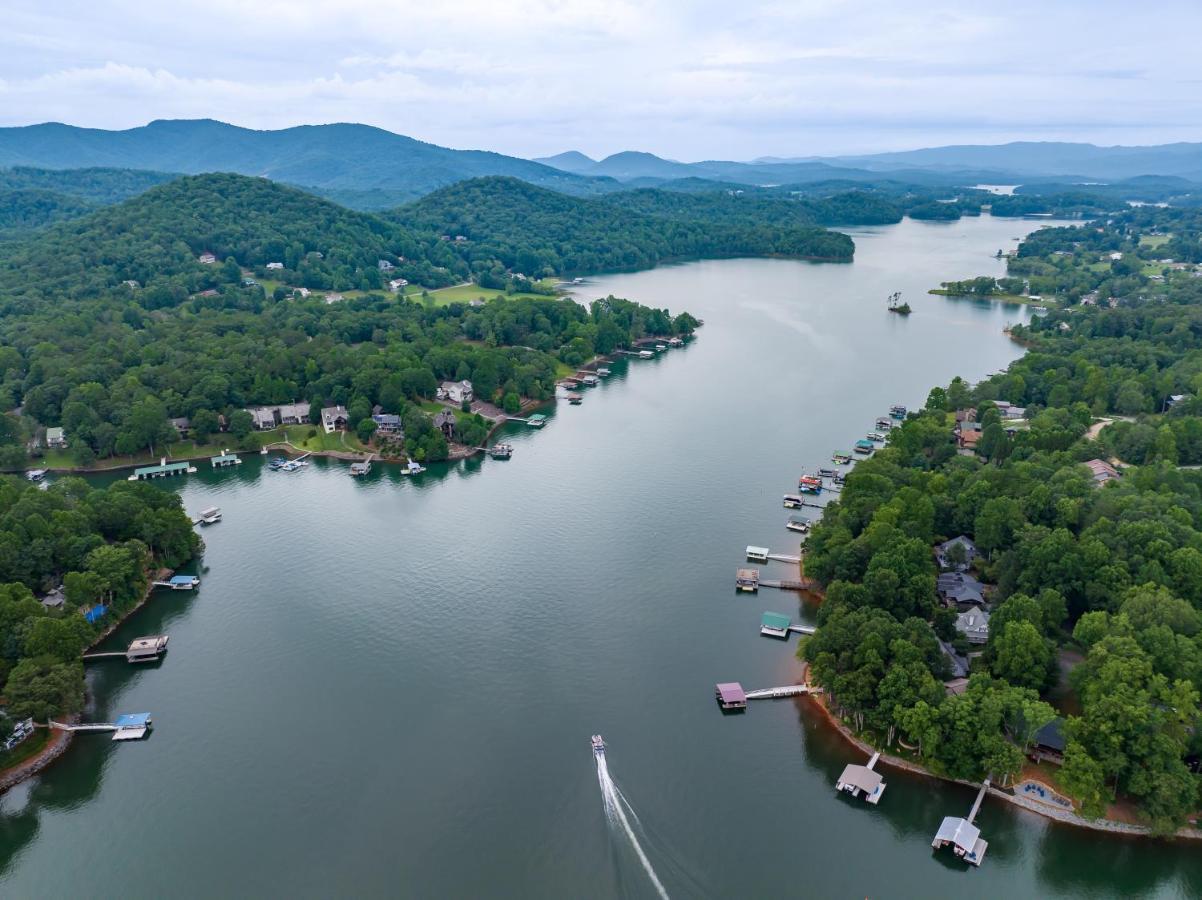Retreat On The Lake Hiawassee Esterno foto